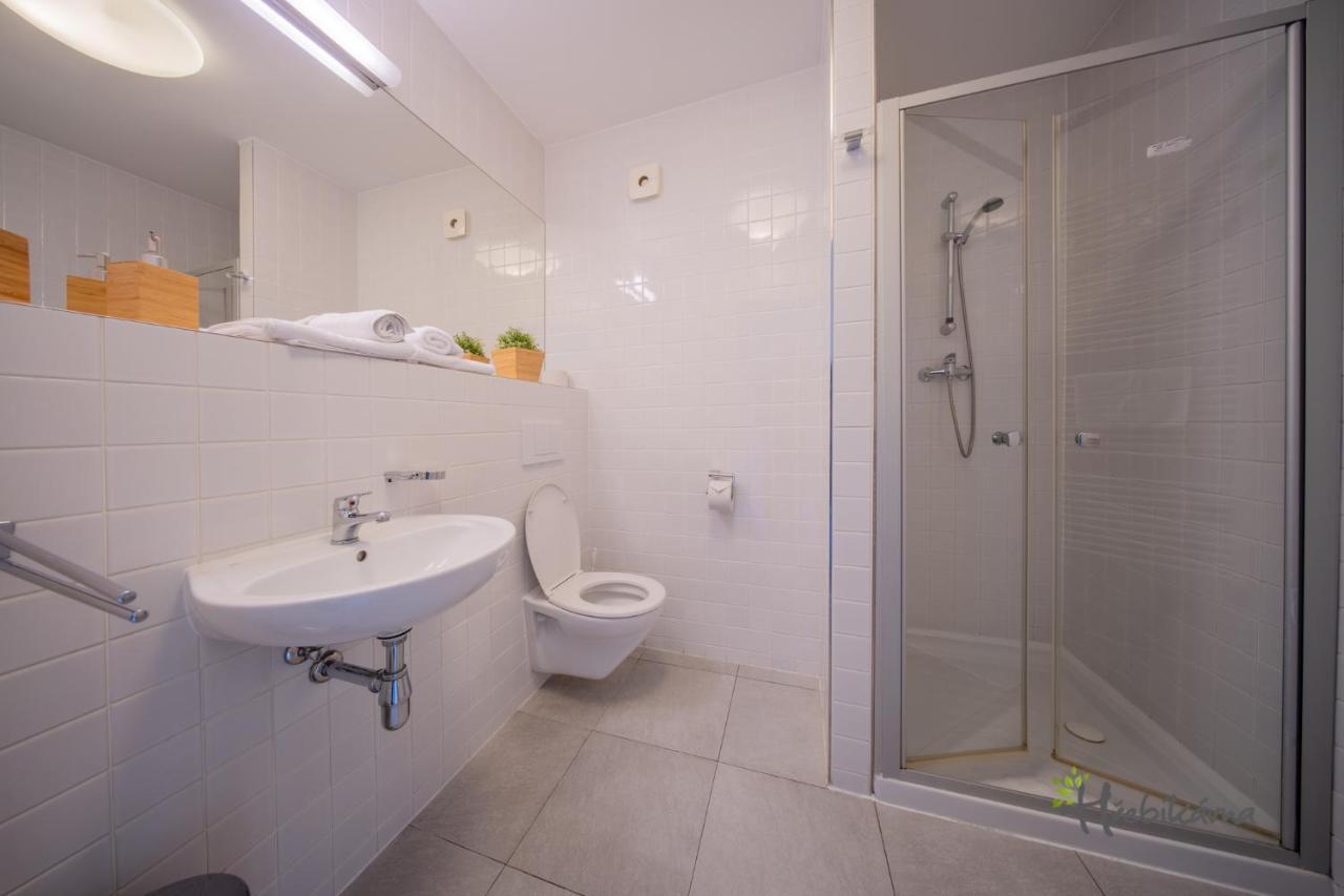 Restaurace a Pension Hřebíkárna Chomutov Esterno foto